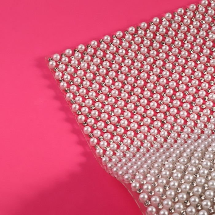 Жемчуг со стразами термоклеевой, 40 × 24 см, цвет белый Жемчуг со стразами термоклеевой, 40 × 24 см, цвет белый