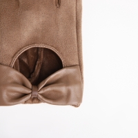 Перчатки женские, безразмерные, без утеплителя, цвет бежевый Перчатки женские, безразмерные, без утеплителя, цвет бежевый