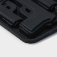 Форма для шоколада Доляна &laquo;Пистолет&raquo;, силикон, 18.7&times;13.4 см, 6 ячеек (7.5&times;5.1 см), тёмно-серая