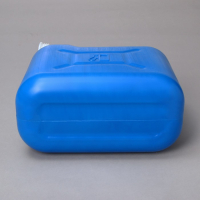 Канистра ГСМ &laquo;Звезда&raquo;, 10 л, с заливным устройством, крышка МИКС