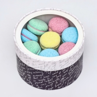 Коробка для макарун тубус с окном " Рукопись " 16 х 16 х 9 см Коробка для макарун тубус с окном " Рукопись " 16 х 16 х 9 см