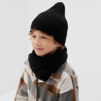 Шапка детская KAFTAN со снудом, черный р-р 44-48 Шапка детская KAFTAN со снудом, черный р-р 44-48