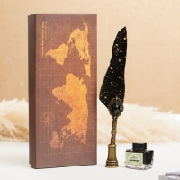 Набор подарочный 3в1 "Артефакт": перьевая ручка на подставке, чернила, наконечники, черный Набор подарочный 3в1 "Артефакт": перьевая ручка на подставке, чернила, наконечники, черный