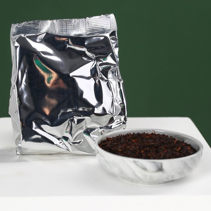 Набор &laquo;Блестящих успехов&raquo;, чай 50 г, кофе 30 г, крем-мед 2 шт,