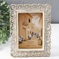 Фоторамка полистоун 10х15 см "Тюльпаны и жгуты" белая с золотом 15,5х1,5х20,5 см