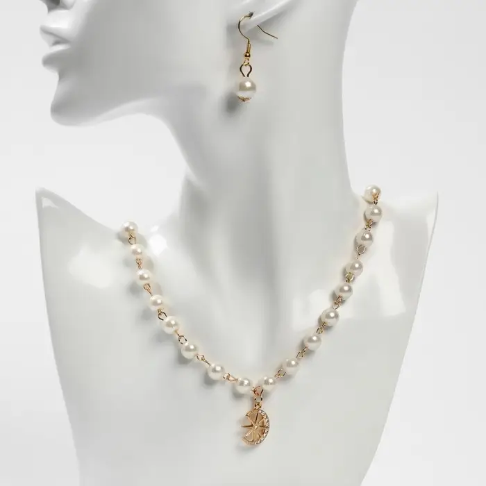 Набор 2 предмета: серьги, колье &laquo;Жемчуг&raquo; звезда в полумесяце, d=0,6-0,8, цвет белый в золоте