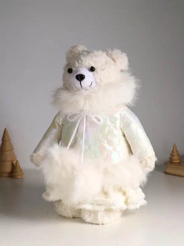 Кукла интерьерная "Медведица в белом пуховике" раздвижная 37-65 см 23х16х37 см