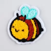 Термонаклейка на одежду &laquo;Пчелка&raquo;, 3,3 х 3,6 см