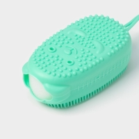 Щётка силиконовая для тела с поролоном Доляна &laquo;Мышонок&raquo;, цвет зелёный