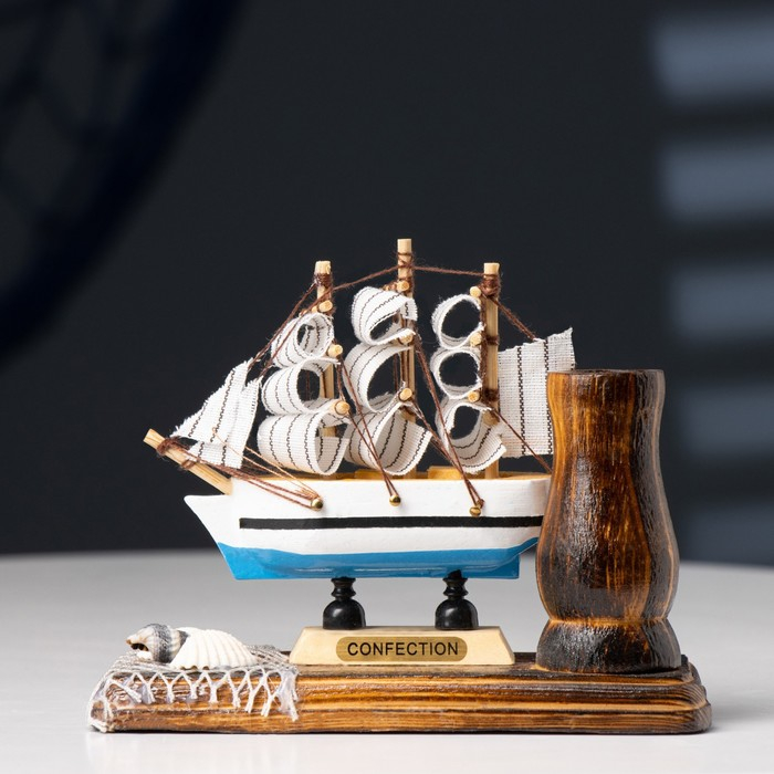 Набор настольный &laquo;Корабль&raquo; с подставкой для ручек, 12 х 13 х 6 см