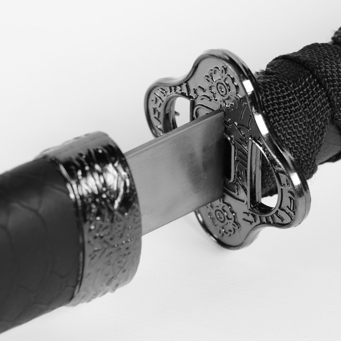 Сув. изделие катаны 2в1 на подставке, ножны кожзам, рептилия,  черная 47/70см