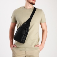 Сумка-слинг мужская из искусственной кожи, цвет чёрный Сумка-слинг мужская из искусственной кожи, цвет чёрный