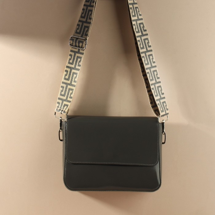 Ручка для сумки &laquo;Орнамент греческий&raquo;, стропа, с карабинами, 139&plusmn;3&times;3.8 см, серо-молочная