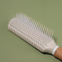 Расчёска массажная, 24 &times; 5 см, цвет &laquo;светлое дерево&raquo;