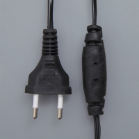 Гирлянда &laquo;Бахрома&raquo; 4 &times; 0.6 м, IP44, тёмная нить, 180 LED, свечение синее, мерцание белым, 220 В