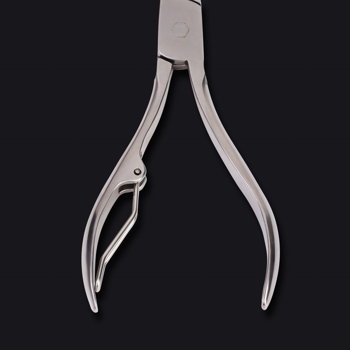 Кусачки педикюрные &laquo;Premium&raquo;, 10,6 см, длина лезвия - 14 мм, на блистере, цвет серебристый