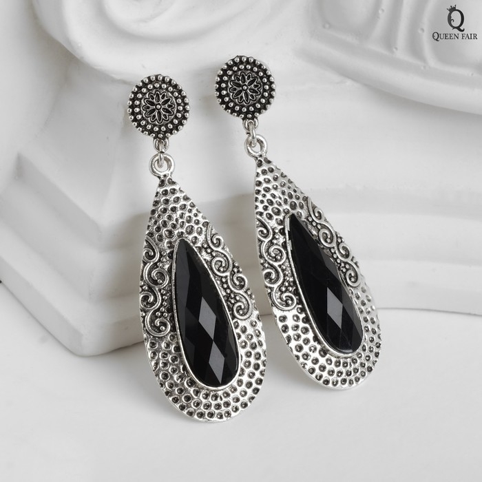 Серьги висячие со стразами &laquo;Капля&raquo; мотивы этники, цвет чёрный в чернёном серебре, 7 см
