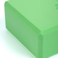 Блок для йоги 23 х 15 х 7,5 см, вес 120 гр, цвет зеленый Блок для йоги 23 х 15 х 7,5 см, вес 120 гр, цвет зеленый