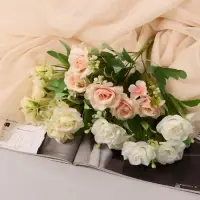 Букет "Роза Изыск" 4х24 см, микс