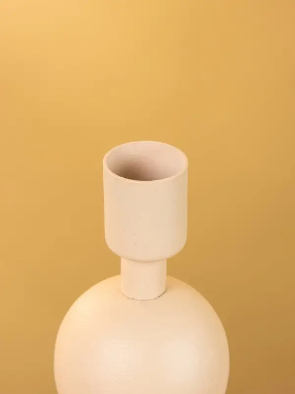 4 подсвечника на тарелке со сферами бежево-золотой 25,5х22,5х32 см