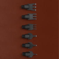 Набор пробойников для кожи, 7 предметов: сменные насадки 6 шт., основа 1 шт.