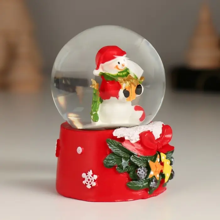 Снежный шар стеклянный &laquo;Новогодний персонаж с бантом, ёлочкой&raquo;, 4.7&times;4.7&times;6.5 см, МИКС