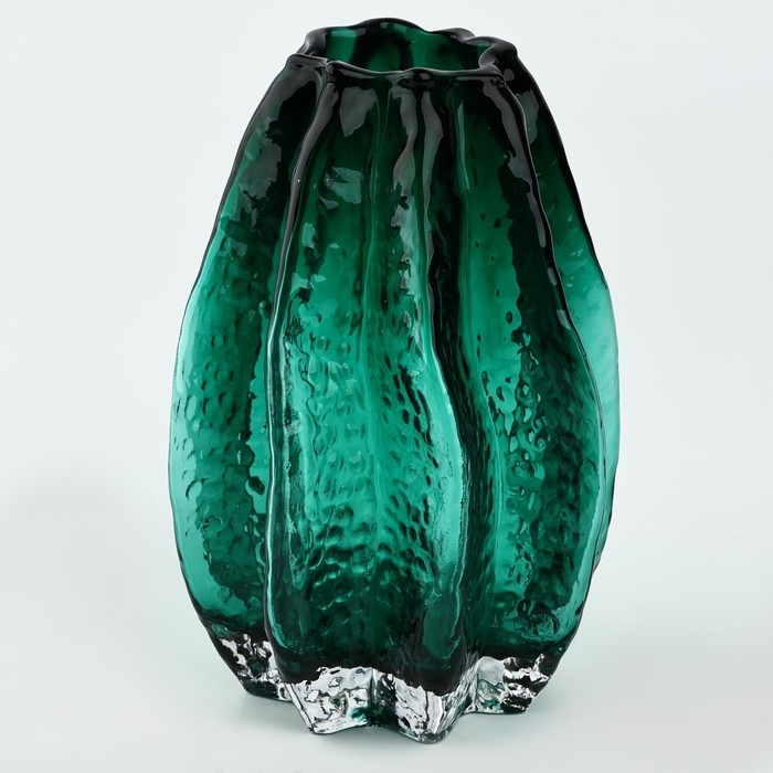 Ваза для цветов &laquo;Канди грин&raquo; из зеленого стекла 20&times;14&times;14 см