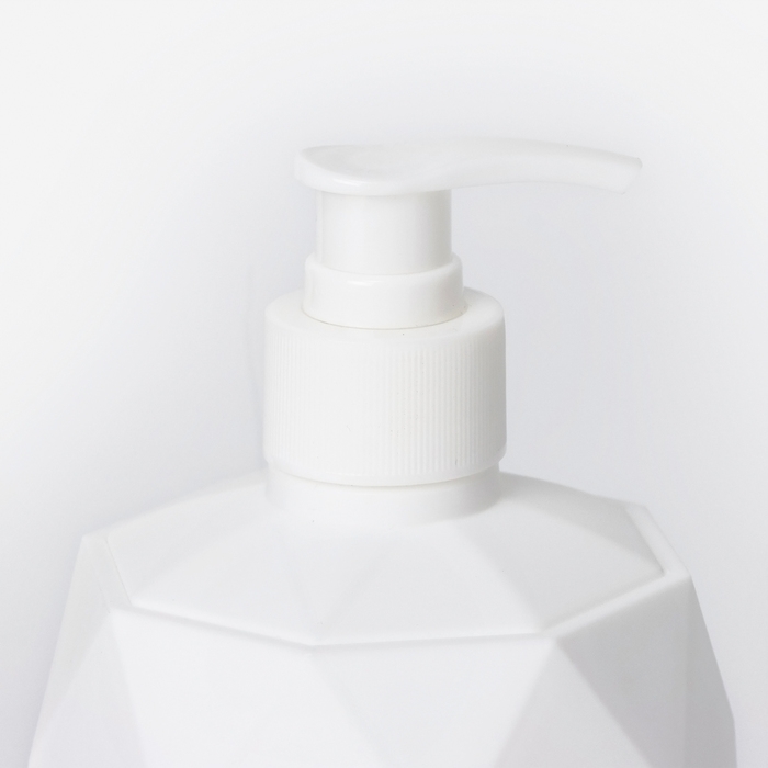 Дозатор для мыла &laquo;Призма&raquo;, 330 мл, цвет белый