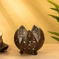 Подсвечник из кокоса &laquo;Бутон&raquo;, 15&times;15&times;13 см, коричнево-серебристый