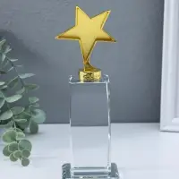 Стела наградная "Золотая звезда" площадка 5,5х12 см звезда 7,3х8,5 см 7х7х22,5 см