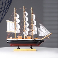 Корабль сувенирный средний &laquo;Пилад&raquo;, борта тёмные, 33х31х5 см