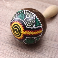 Сувенирный музыкальный инструмент "Маракас" махагон, кокос 10х10х20 см Сувенирный музыкальный инструмент "Маракас" махагон, кокос 10х10х20 см