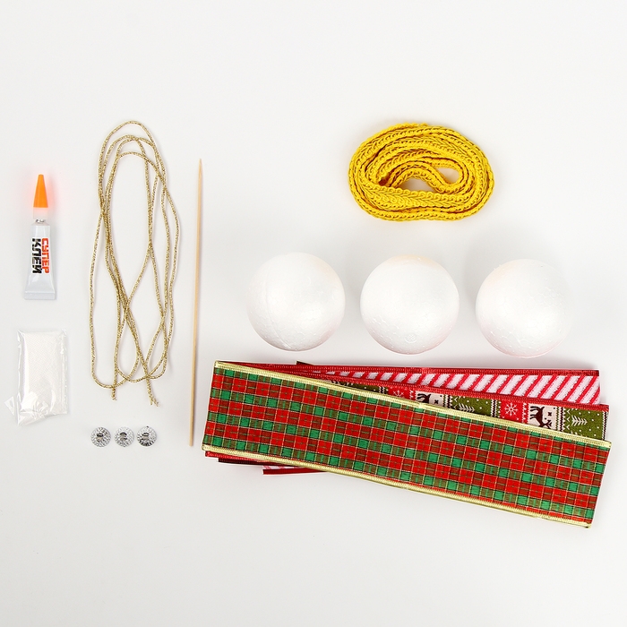 Набор для творчества &laquo;Ёлочные игрушки&raquo;, лоскутки, 3 шара