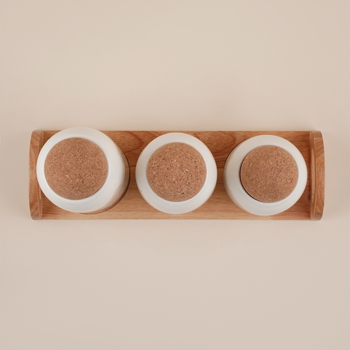 Набор банок фарфоровых для сыпучих продуктов на подставке SL Home &laquo;Тренто&raquo;, 4 предмета: 4 банки 400/650/900 мл, подставка