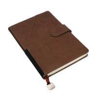 Ежедневник недатированный А5, 140л, клетка, к/зам, с ручкой, в подар. короб., Коричневый Ежедневник недатированный А5, 140л, клетка, к/зам, с ручкой, в подар. короб., Коричневый