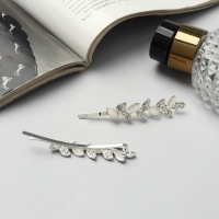 Невидимка для волос "Аннабелль" (набор 2 шт) лепесток белый, 6,5 см, серебро Невидимка для волос "Аннабелль" (набор 2 шт) лепесток белый, 6,5 см, серебро