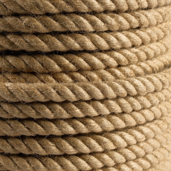 Канат джутовый 14 мм (100 м) катушка Канат джутовый 14 мм (100 м) катушка