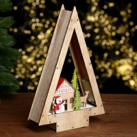 Декор с подсветкой &laquo;Домик в виде ёлки&raquo; 18 &times; 5 &times; 28 см