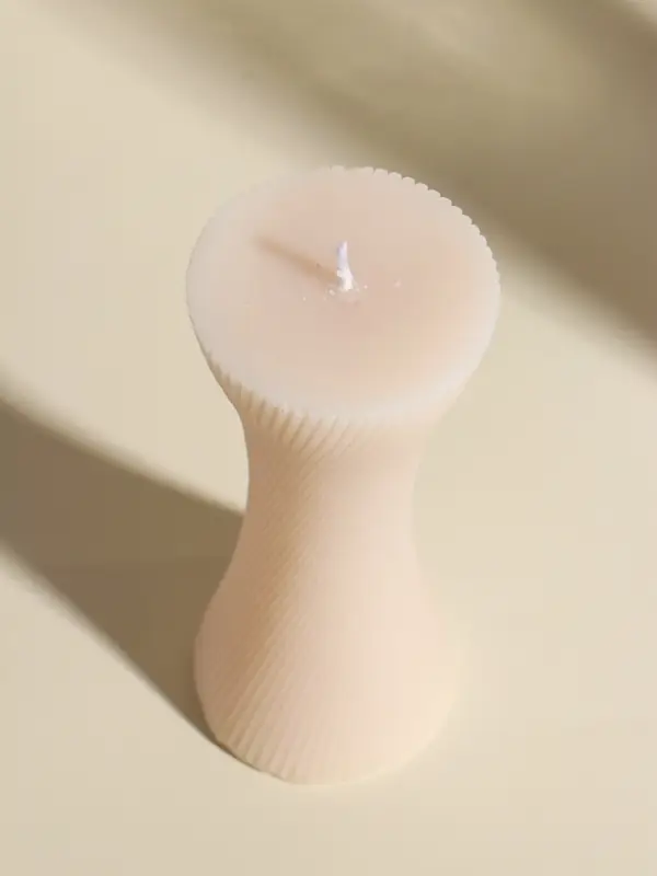 Свеча интерьерная "Талия" нежно-розовая 5,8х5,8х13,2 см