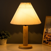 Настольная лампа "Сандр" E27 40Вт светлое дерево 31х31х45 см RISALUX