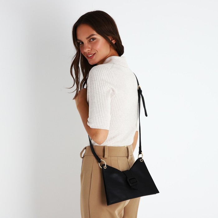 Сумка-мессенджер на молнии, цвет чёрный Сумка-мессенджер на молнии, цвет чёрный