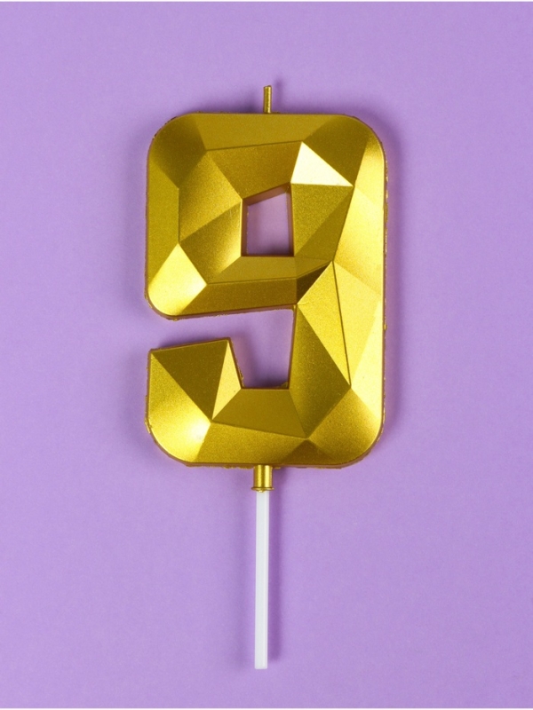 Свеча ГИГАНТ в торт на шпажке &laquo;Грань&raquo;, цифра "9", золотая, 9 см