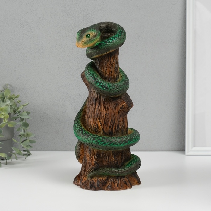 Новогодняя копилка Новогодняя копилка "Змея на пеньке" 33 х 14 х 15 см, зеленый