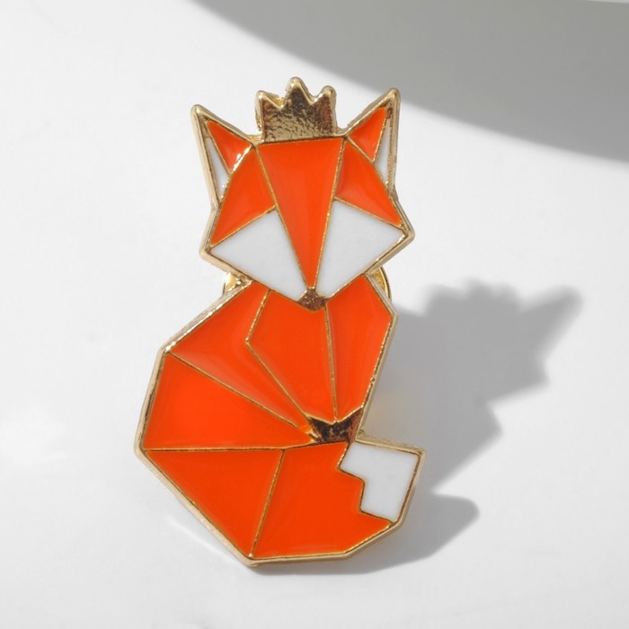 Значок &laquo;Графичные животные&raquo; лиса, цвет оранжево-белый в золоте