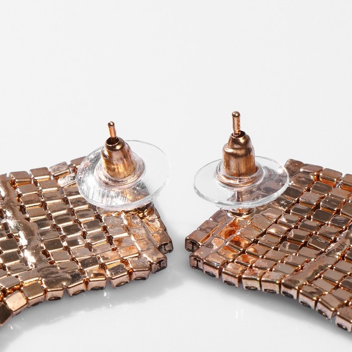 Серьги висячие со стразами «Водопад» градиент, мягкий квадрат, цвет бело-серый в золоте, 5,7 см Серьги висячие со стразами «Водопад» градиент, мягкий квадрат, цвет бело-серый в золоте, 5,7 см