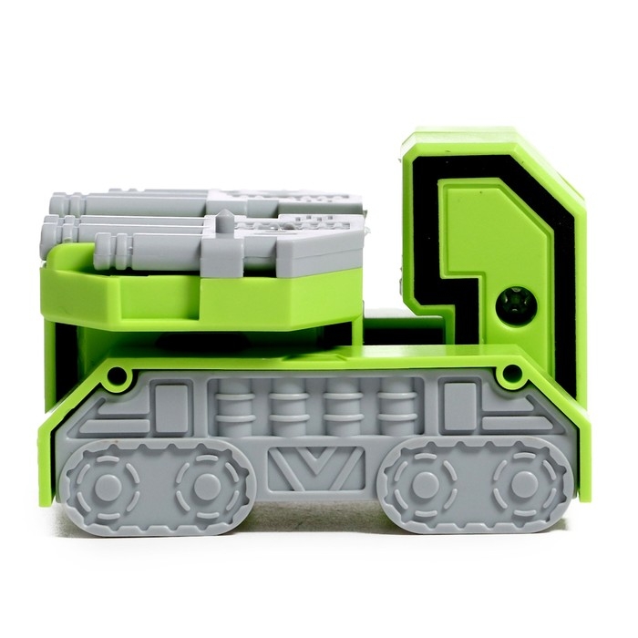 Робот &laquo;Цифра 6&raquo;, трансформируется