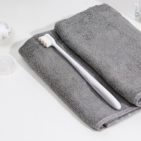 Сверхмягкая зубная щётка, 10000 щетинок, ребристая, белая