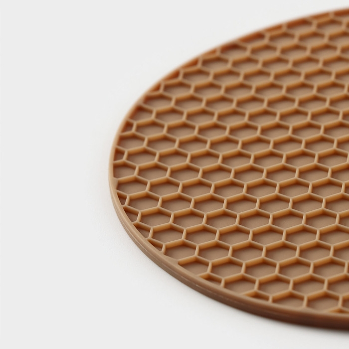 Коврик - подставка под горячее силиконовый, d=140 мм, толщина=3.5 мм, цвет бежевый