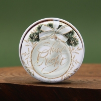 Новогодняя Свеча новогодняя в железной банке &laquo;Новый год: Сказочного года&raquo;, аромат еловые шишки, диам. 4,8 см