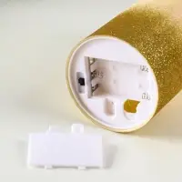 Светодиодная свеча LED RISALUX &laquo;Блёстки&raquo; 3хAAA золото 7,5х7,5х15 см